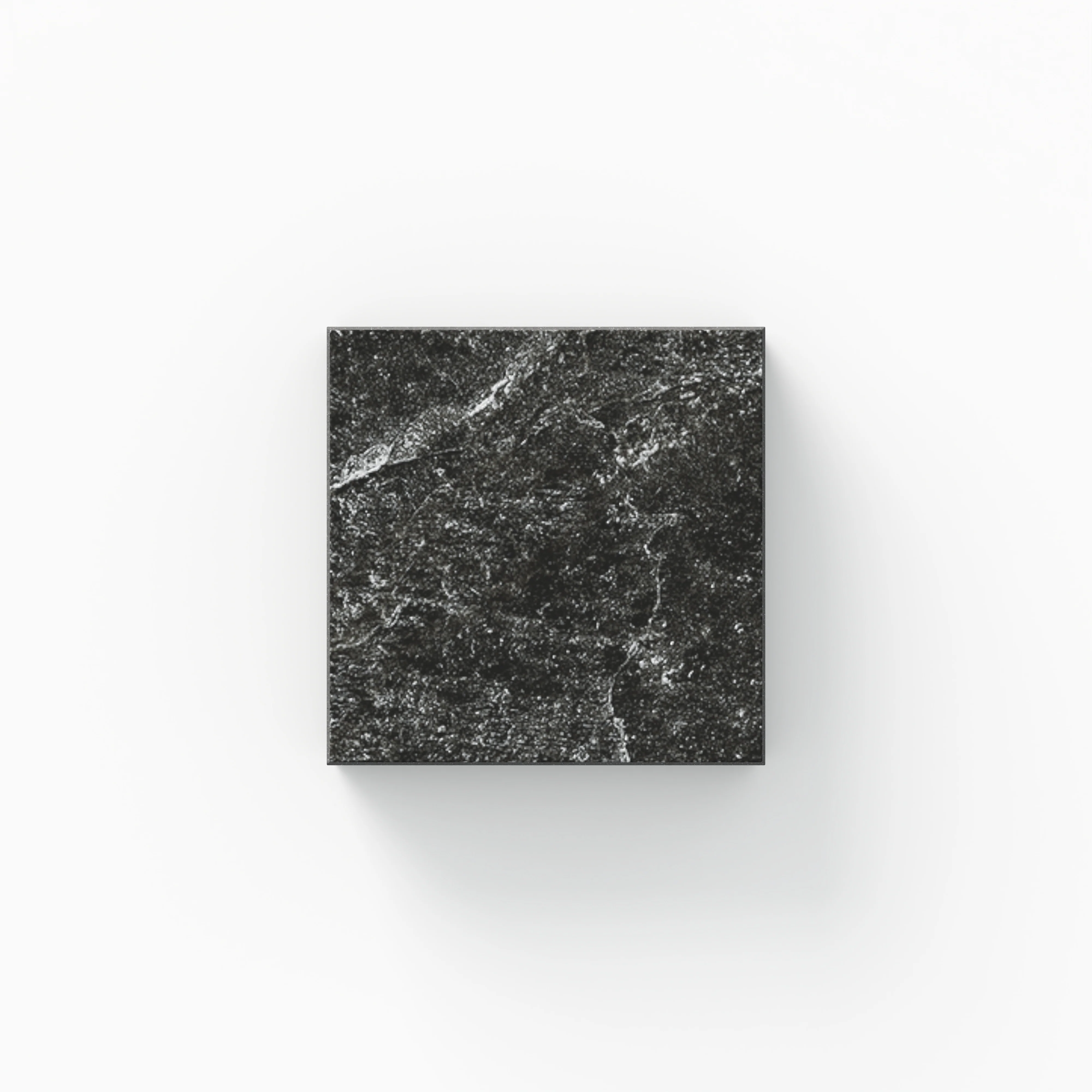 Dawson 4x4 Grip in Charcoal Sample