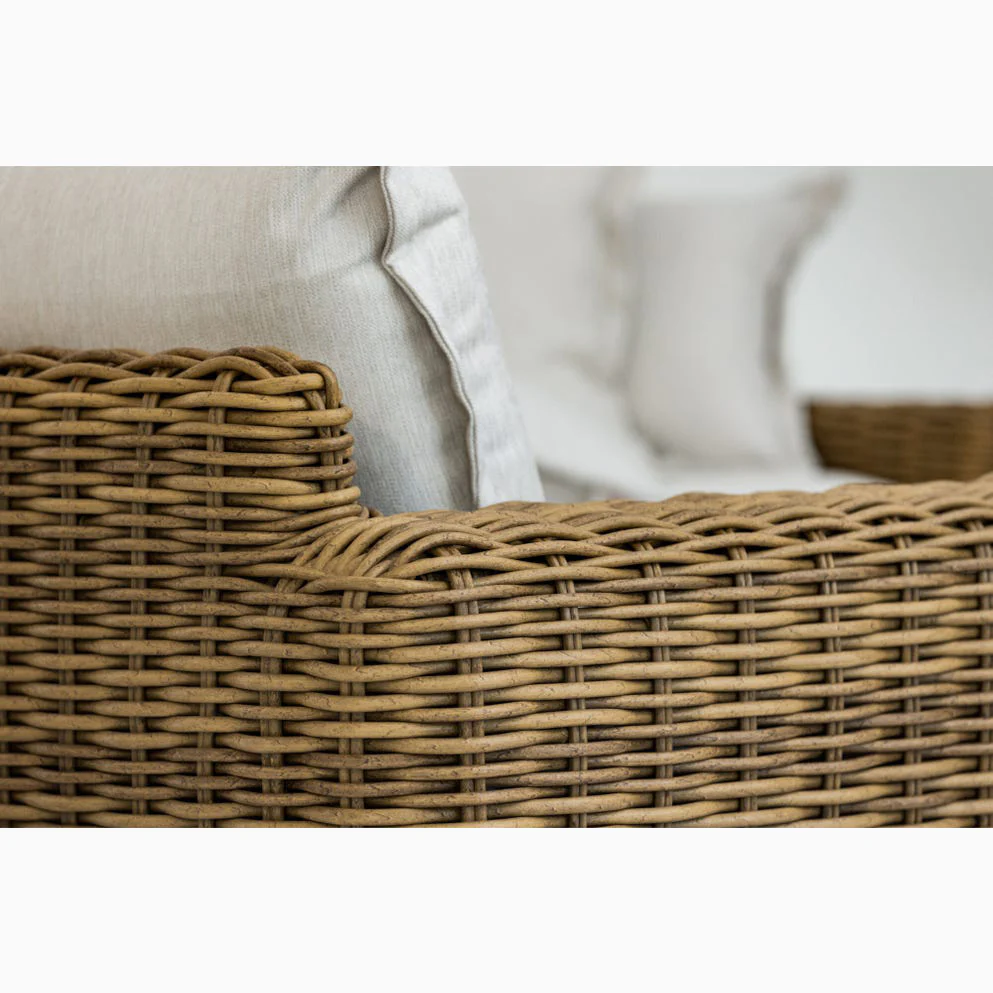 Elysia Mid Sofa - Image 7