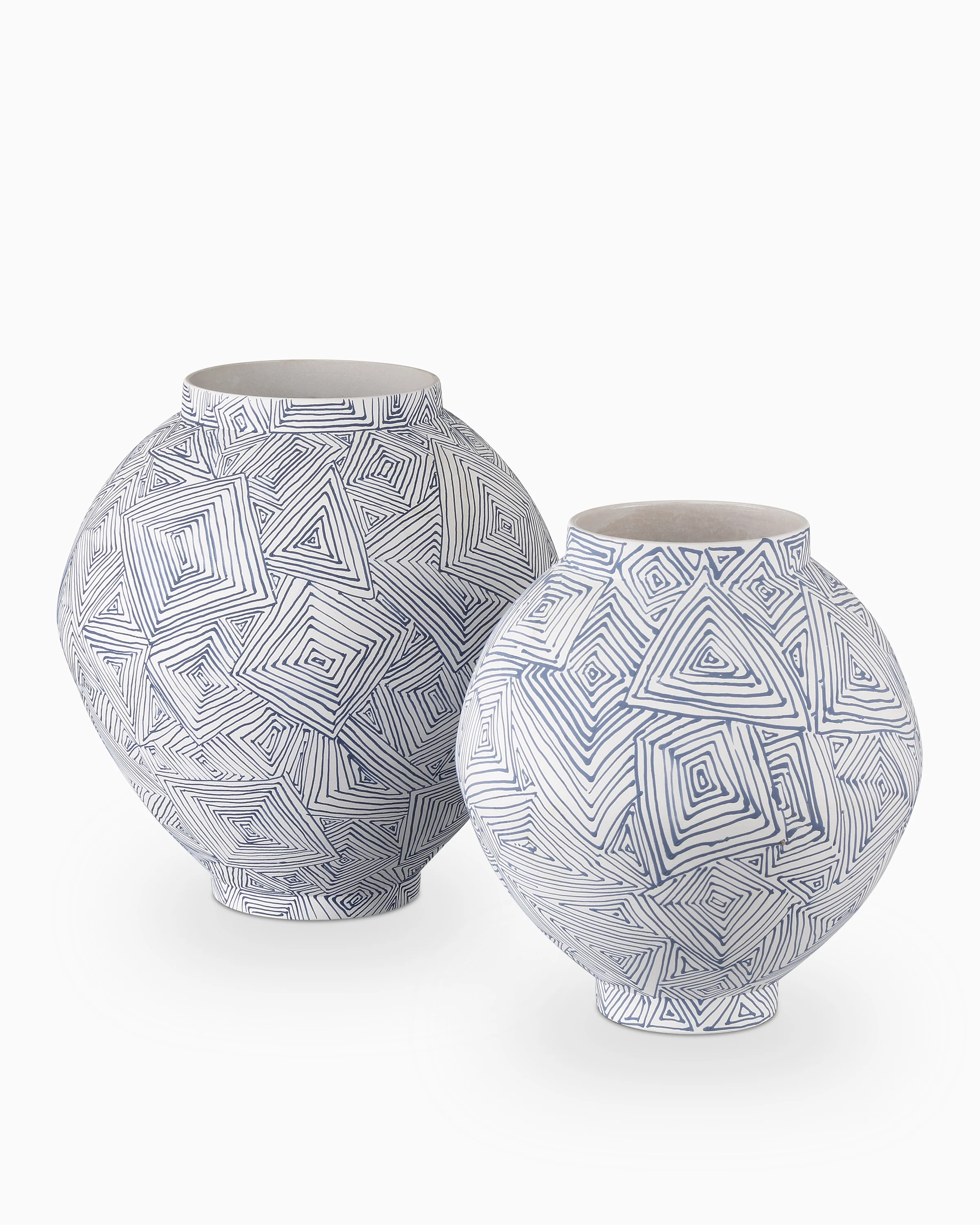 Farrow Porcelain Vase, Medium - Image 4